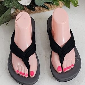 Clarks Black and Gray Women's Sandals